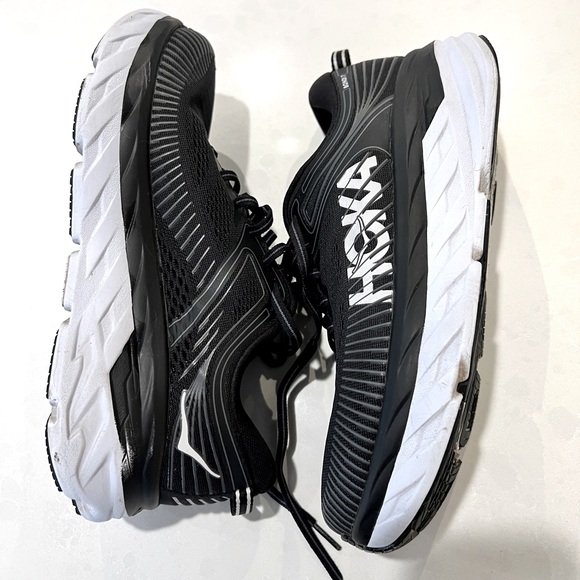 Hoka One One Bondi 7 Running Shoe - Picture 6 of 16